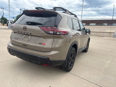 2025 Nissan Rogue Rock Creek