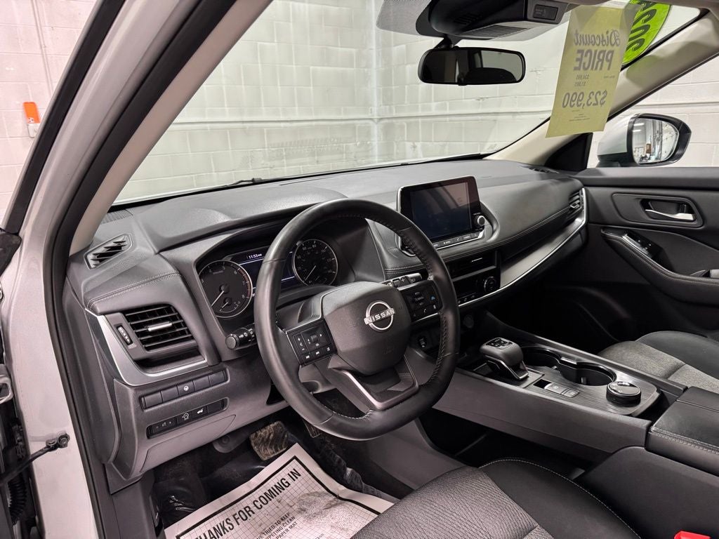 2025 Nissan Rogue SV Intelligent AWD