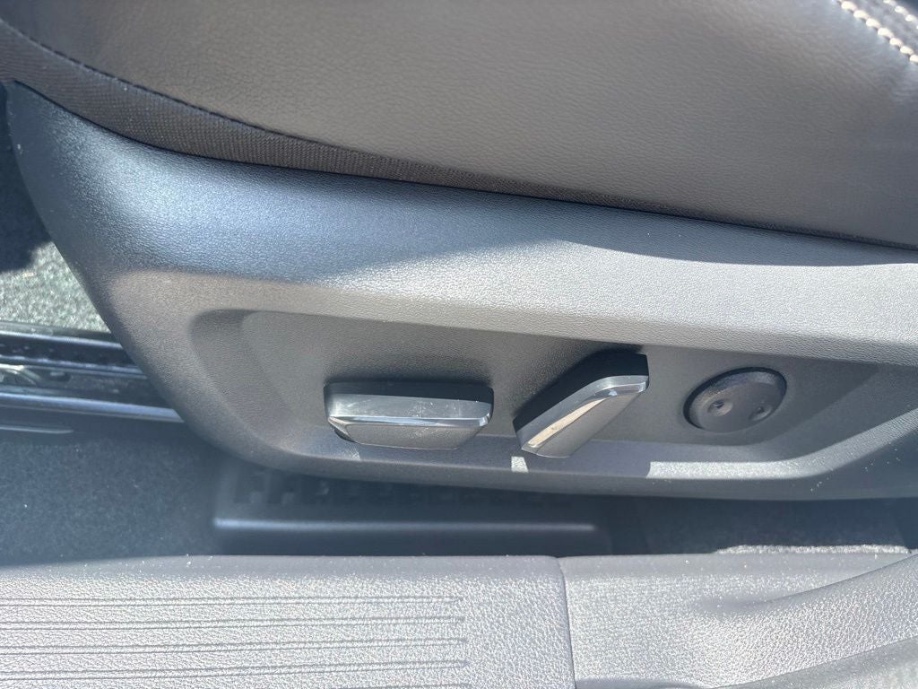 2023 Nissan Rogue SL Intelligent AWD