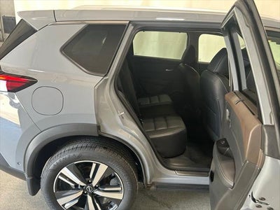 2023 Nissan Rogue SL Intelligent AWD
