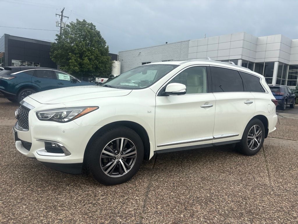 2019 INFINITI QX60 LUXE