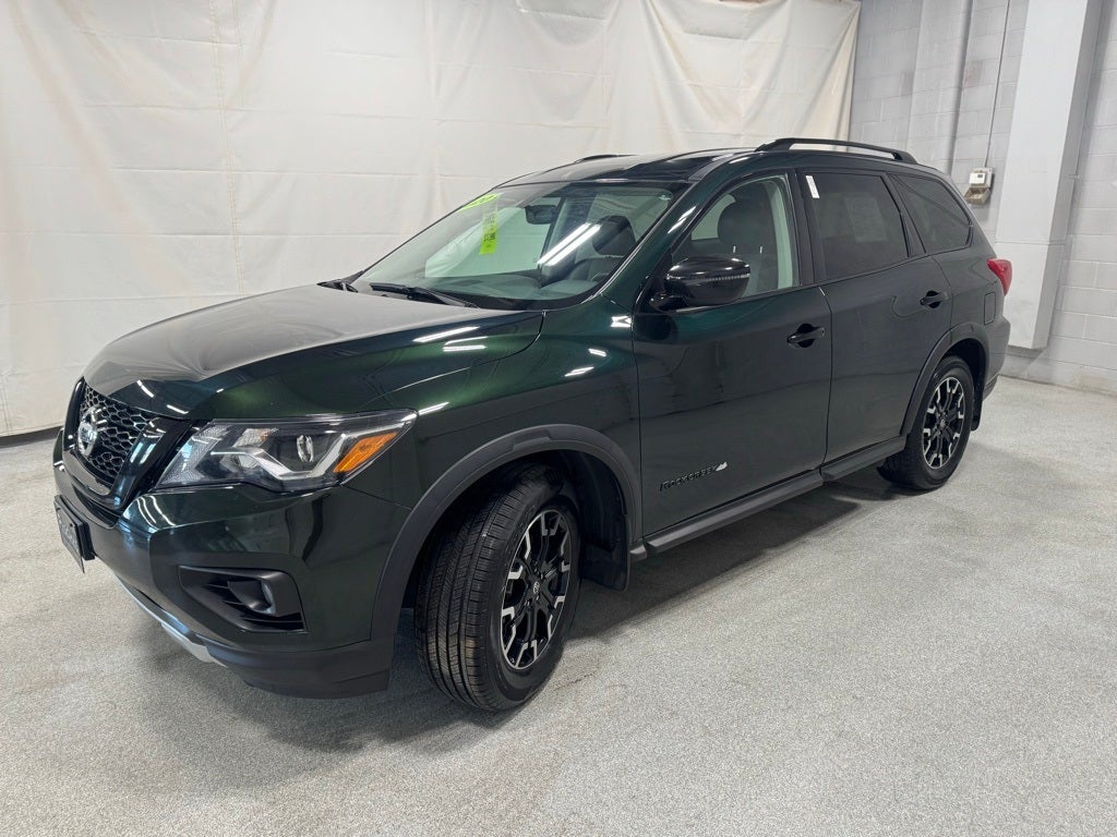 2020 Nissan Pathfinder SV 4WD