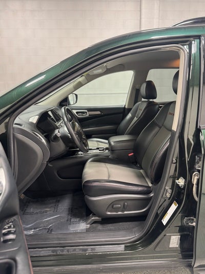 2020 Nissan Pathfinder SV 4WD