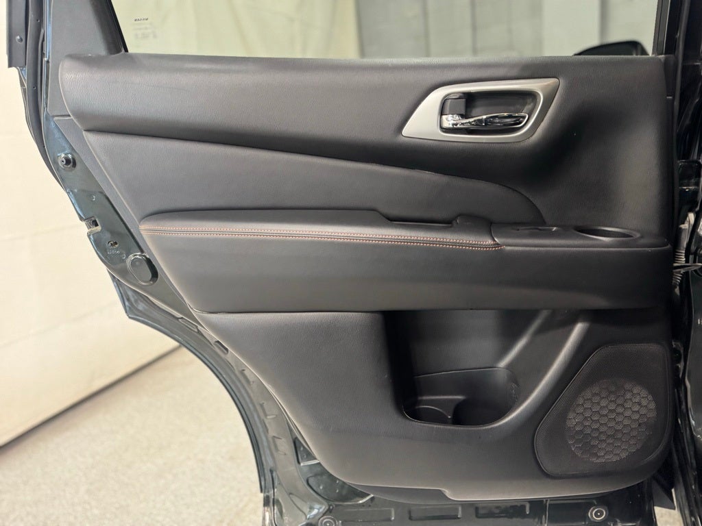 2020 Nissan Pathfinder SV 4WD