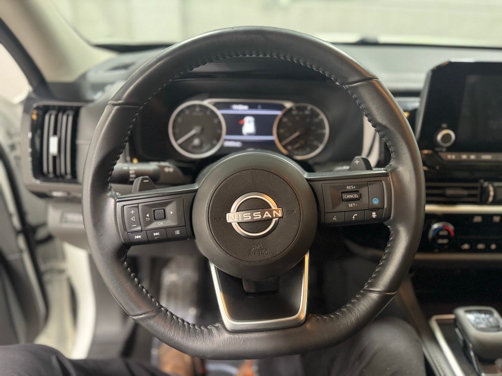 2024 Nissan Pathfinder SV 4WD