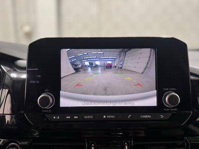 2024 Nissan Pathfinder SV 4WD