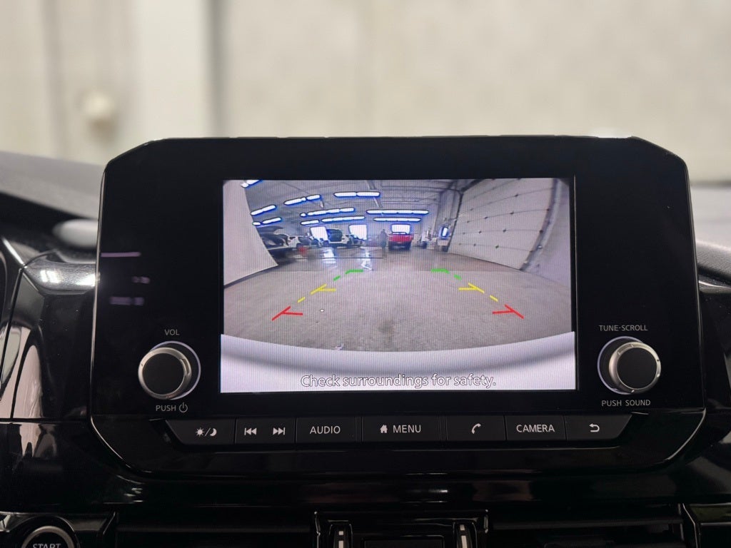 2024 Nissan Pathfinder SV 4WD