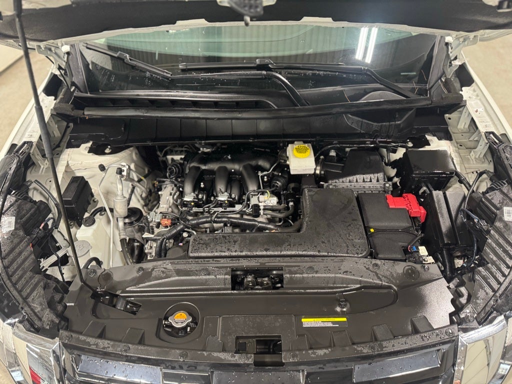 2024 Nissan Pathfinder SV 4WD