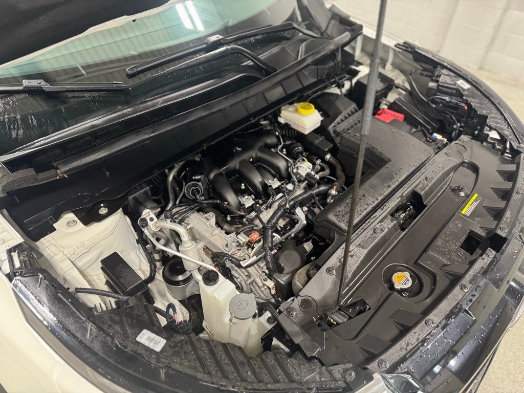 2024 Nissan Pathfinder SV 4WD