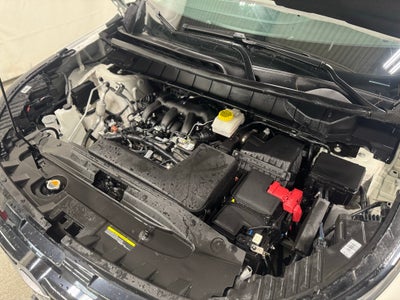 2024 Nissan Pathfinder SV 4WD