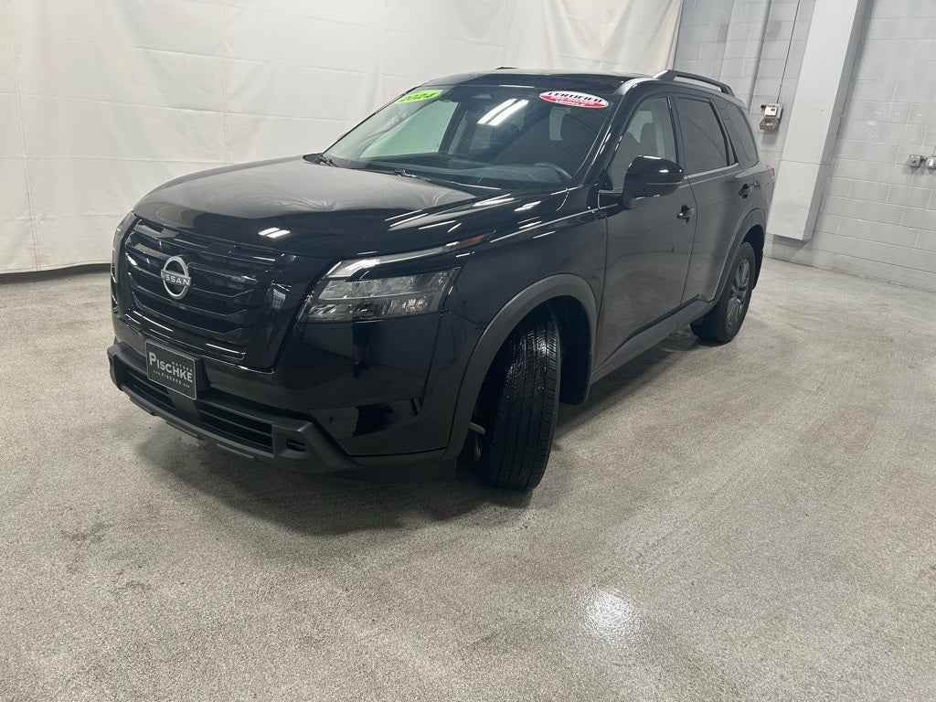 2024 Nissan Pathfinder SV 4WD