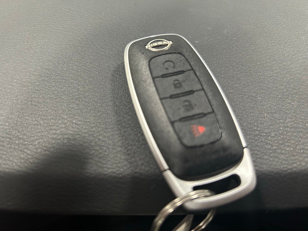 2024 Nissan Pathfinder SV 4WD