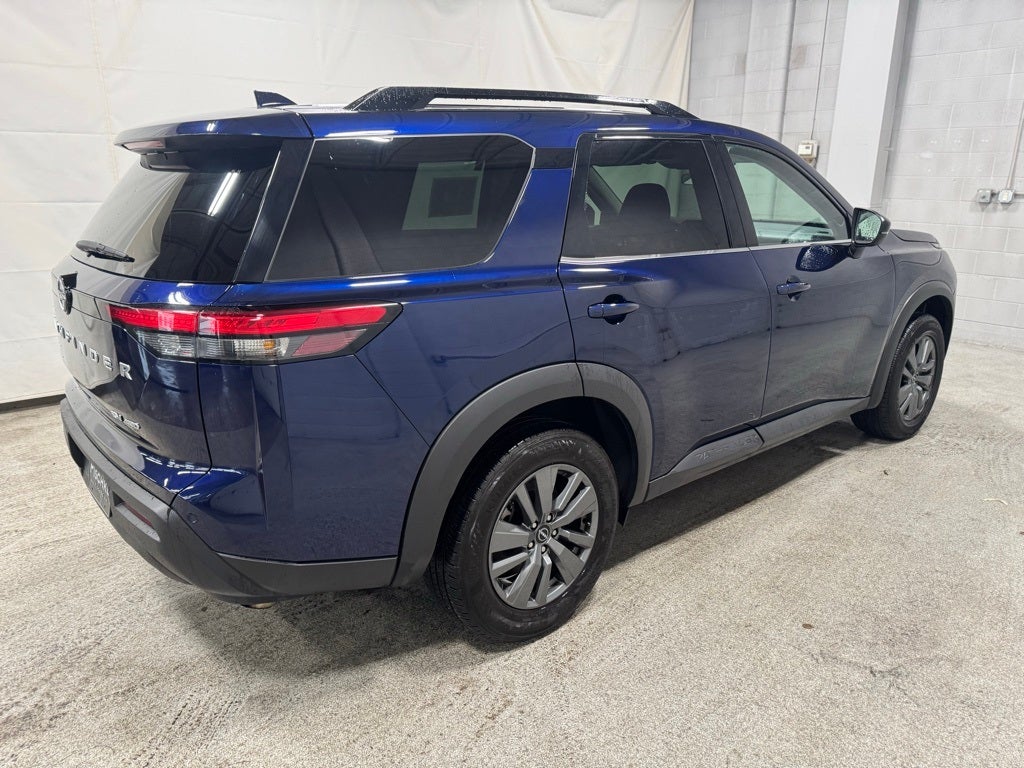 2024 Nissan Pathfinder SV 4WD