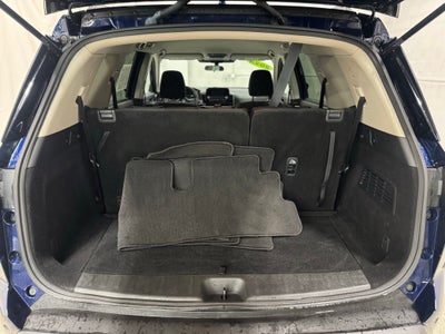 2024 Nissan Pathfinder SV 4WD