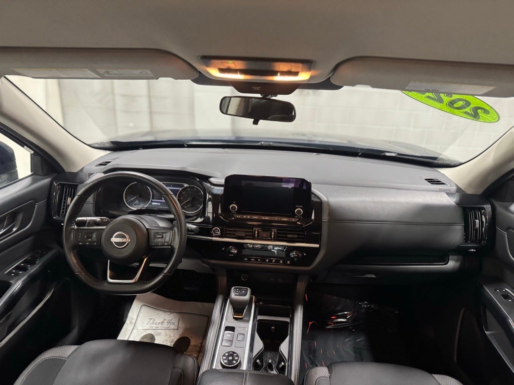 2024 Nissan Pathfinder SV 4WD