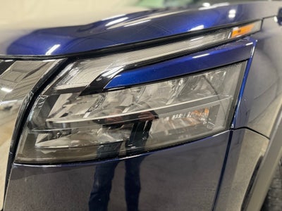 2024 Nissan Pathfinder SV 4WD