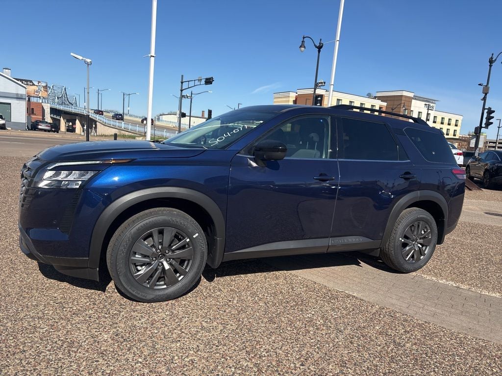 2026 Nissan Pathfinder SV