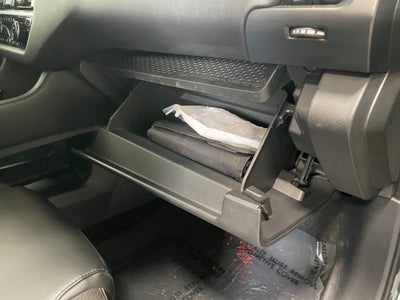 2022 Nissan Pathfinder SL 4WD