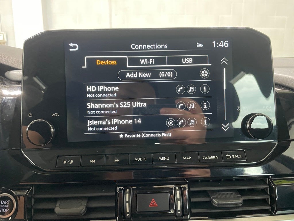 2022 Nissan Pathfinder SL 4WD