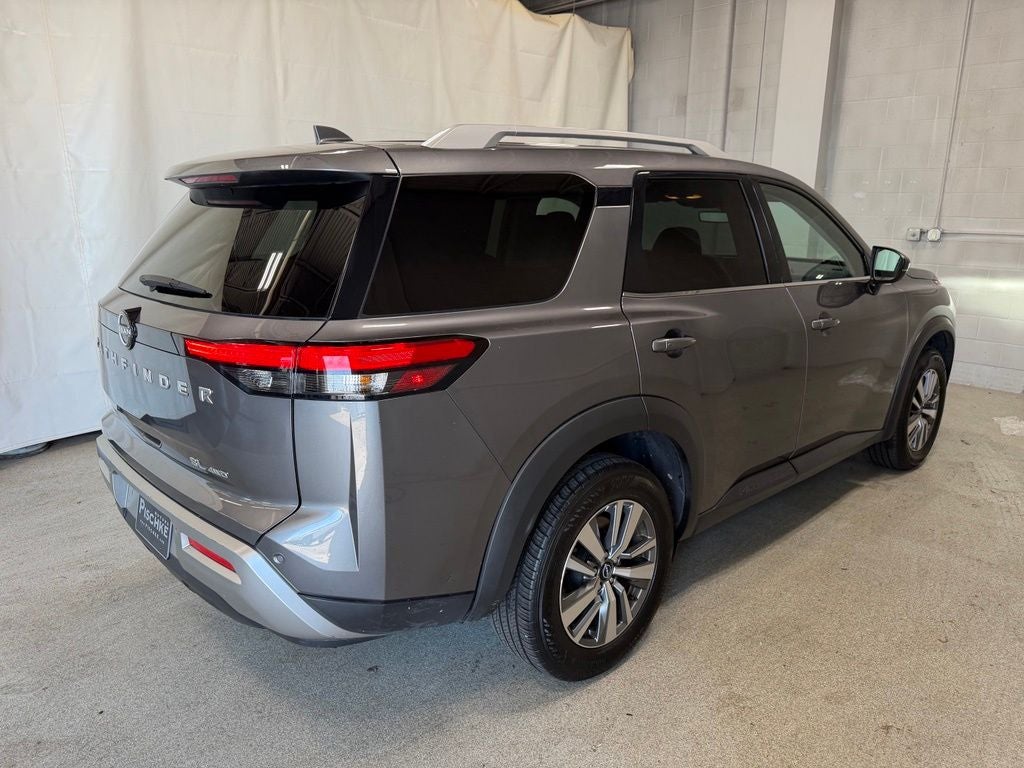 2025 Nissan Pathfinder SL 4WD