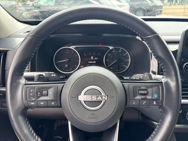 2025 Nissan Pathfinder SL 4WD