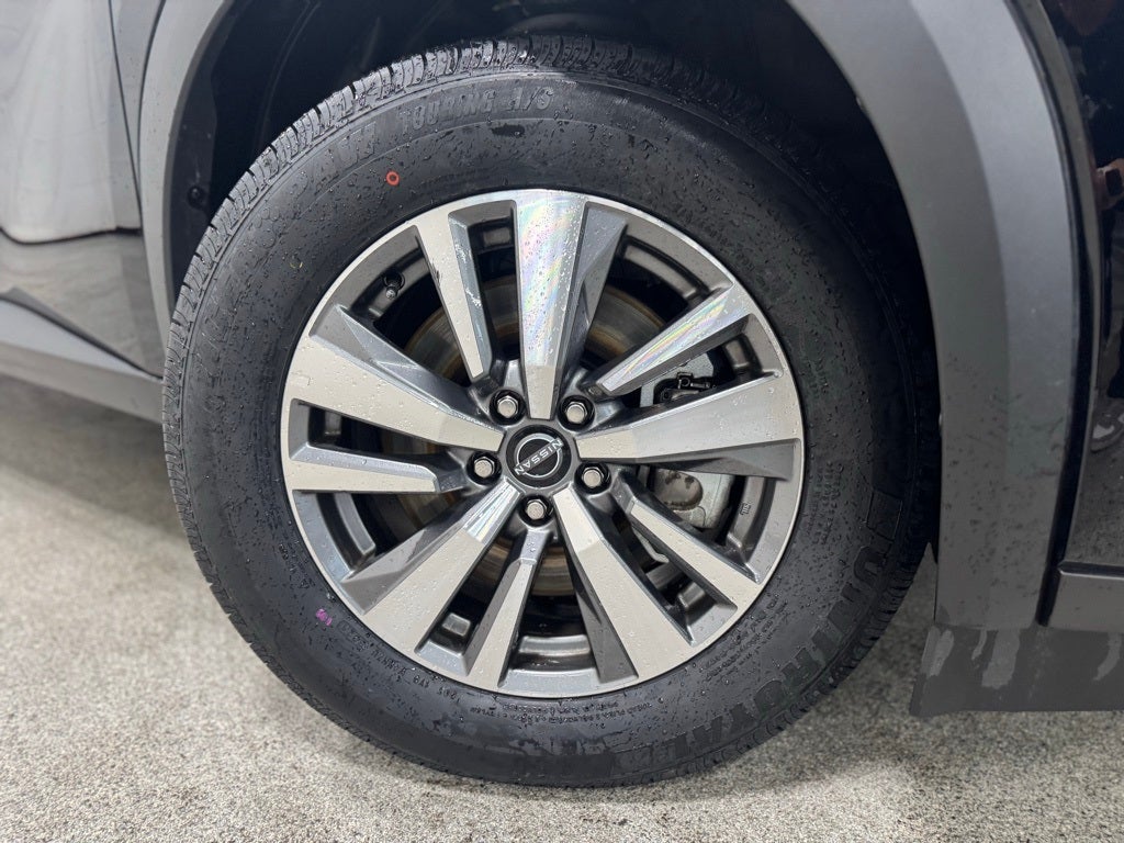 2025 Nissan Pathfinder SL 4WD