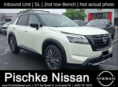 2023 Nissan Pathfinder SL 4WD