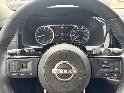 2023 Nissan Pathfinder SL 4WD