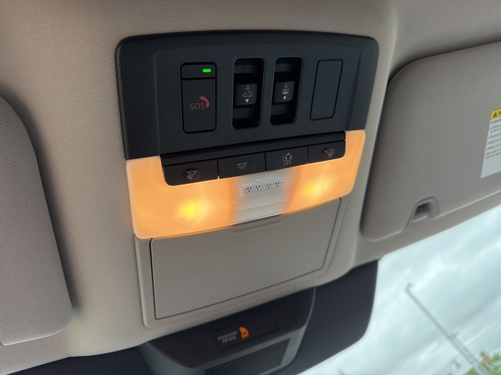 2025 Nissan Pathfinder Platinum