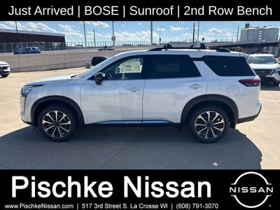 2026 Nissan Pathfinder Platinum