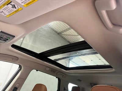 2025 Nissan Pathfinder Platinum 4WD