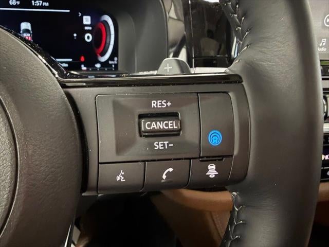 2025 Nissan Pathfinder Platinum 4WD