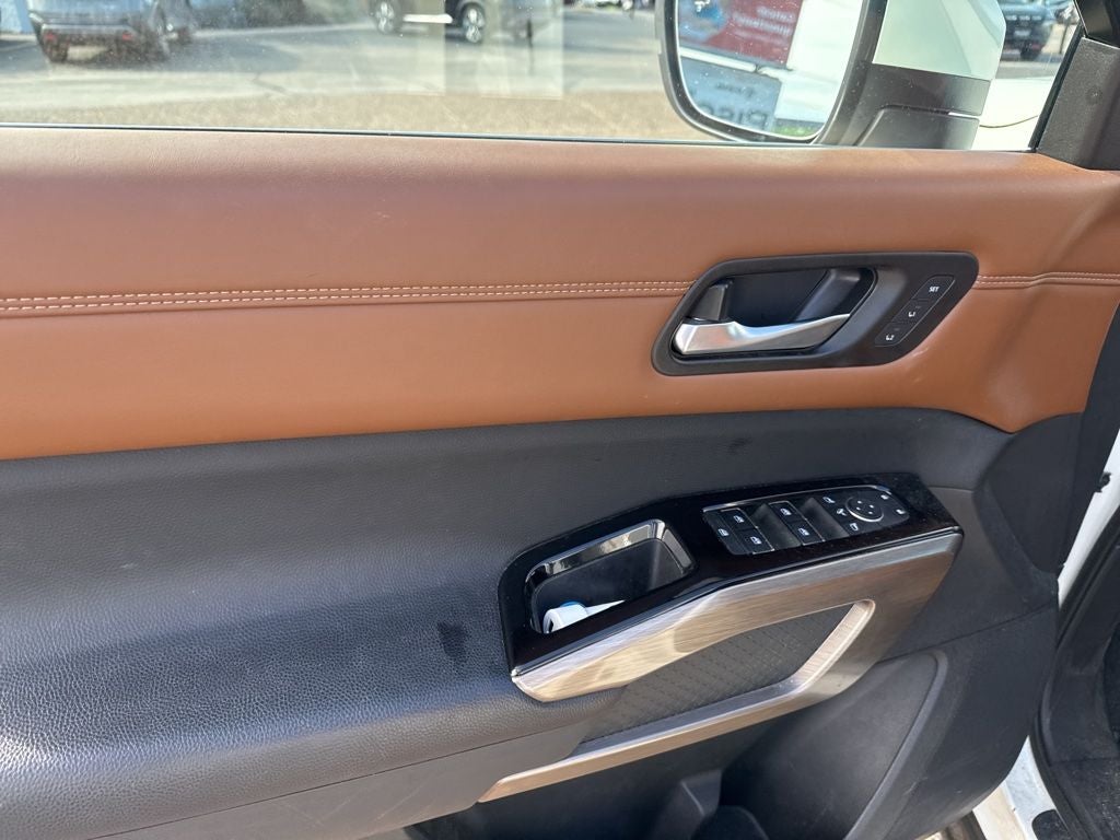 2022 Nissan Pathfinder Platinum 4WD