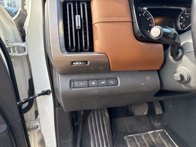 2022 Nissan Pathfinder Platinum 4WD