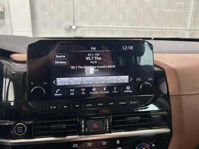 2023 Nissan Pathfinder Platinum 4WD