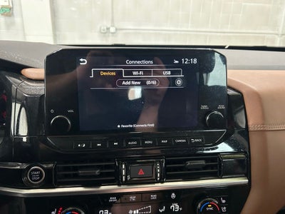 2023 Nissan Pathfinder Platinum 4WD