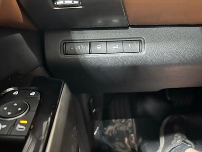 2023 Nissan Pathfinder Platinum 4WD