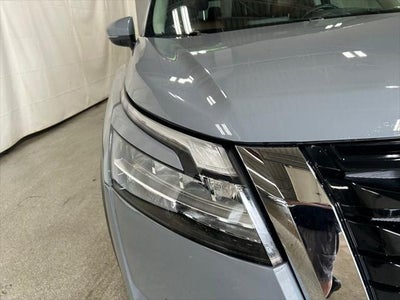 2023 Nissan Pathfinder Platinum 4WD