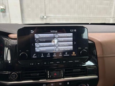 2023 Nissan Pathfinder Platinum 4WD