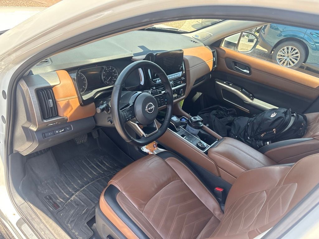 2023 Nissan Pathfinder Platinum 4WD