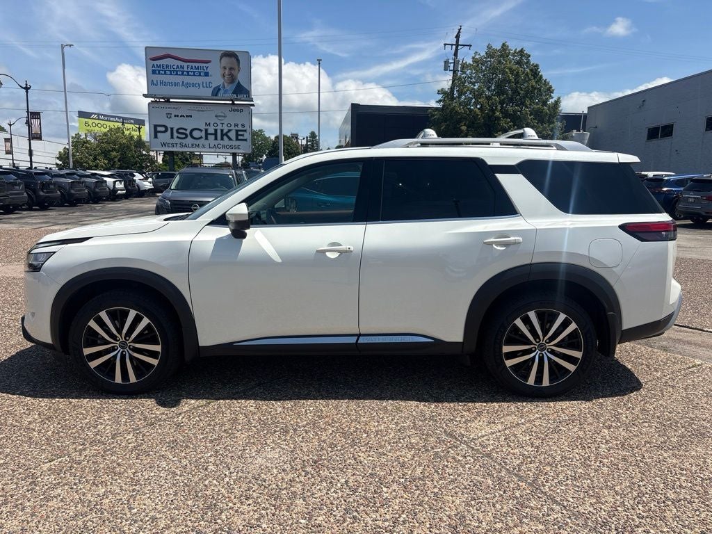 2023 Nissan Pathfinder Platinum 4WD