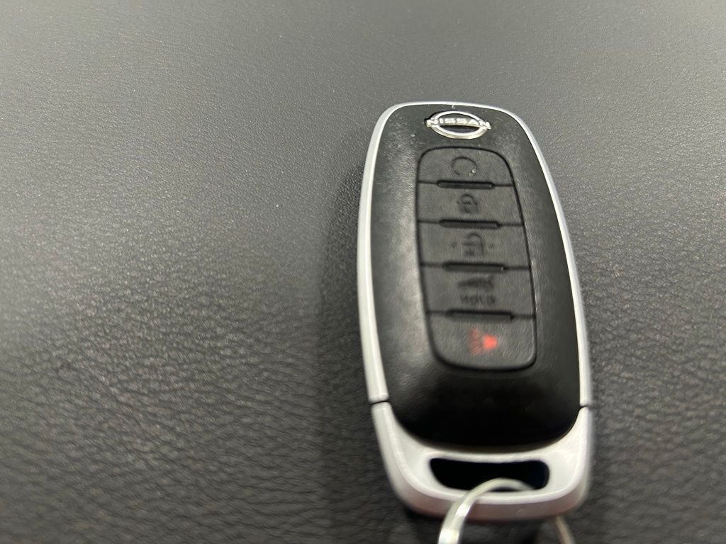 2023 Nissan Pathfinder Platinum 4WD