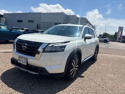 2023 Nissan Pathfinder Platinum 4WD