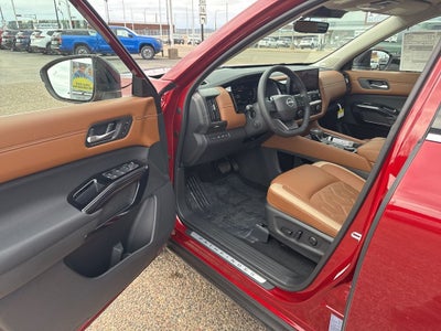 2026 Nissan Pathfinder Platinum