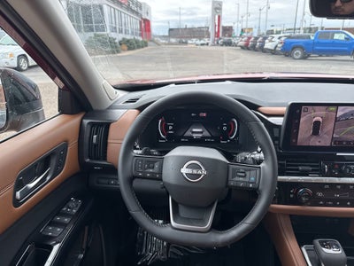 2026 Nissan Pathfinder Platinum