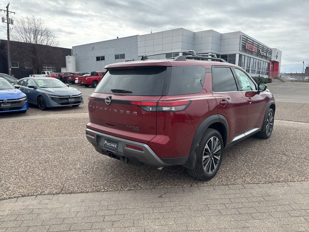 2026 Nissan Pathfinder Platinum