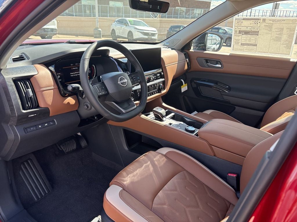 2026 Nissan Pathfinder Platinum