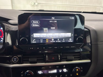 2024 Nissan Pathfinder Platinum 4WD