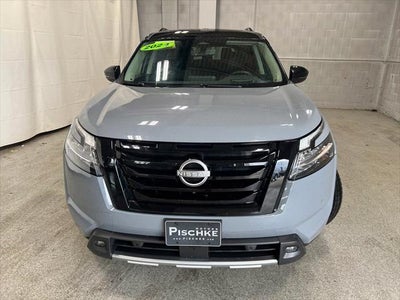 2024 Nissan Pathfinder Platinum 4WD