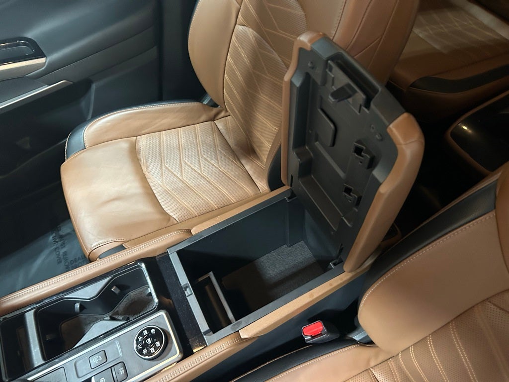 2023 Nissan Pathfinder Platinum 4WD